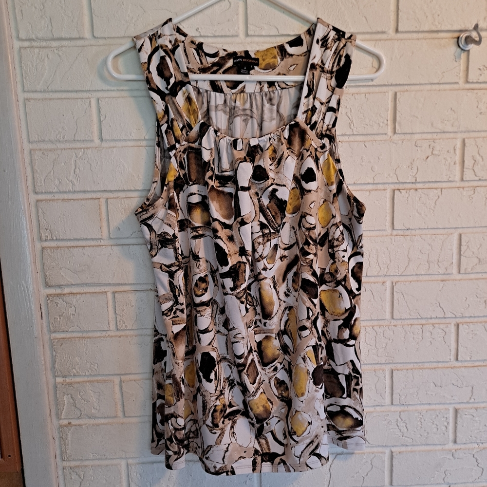 Dana Buchman sleeveless blouse , large